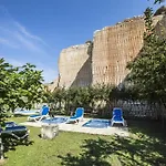 Cave Bianche 4*