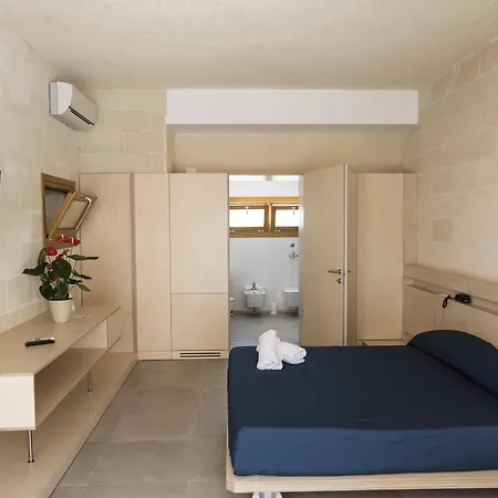 Cave Bianche 4* فافينانا