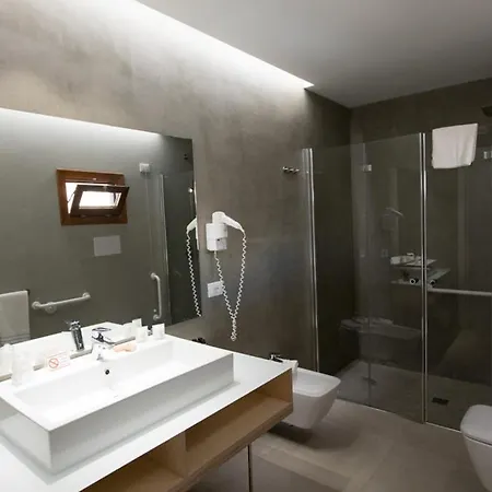 Cave Bianche Hotel 4*