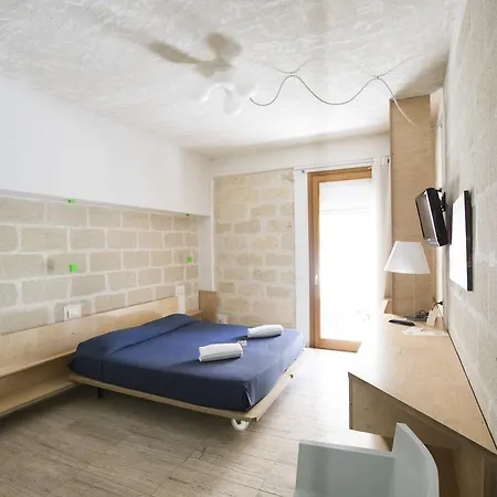 Cave Bianche 4* فافينانا
