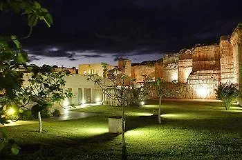 Cave Bianche 4* فافينانا